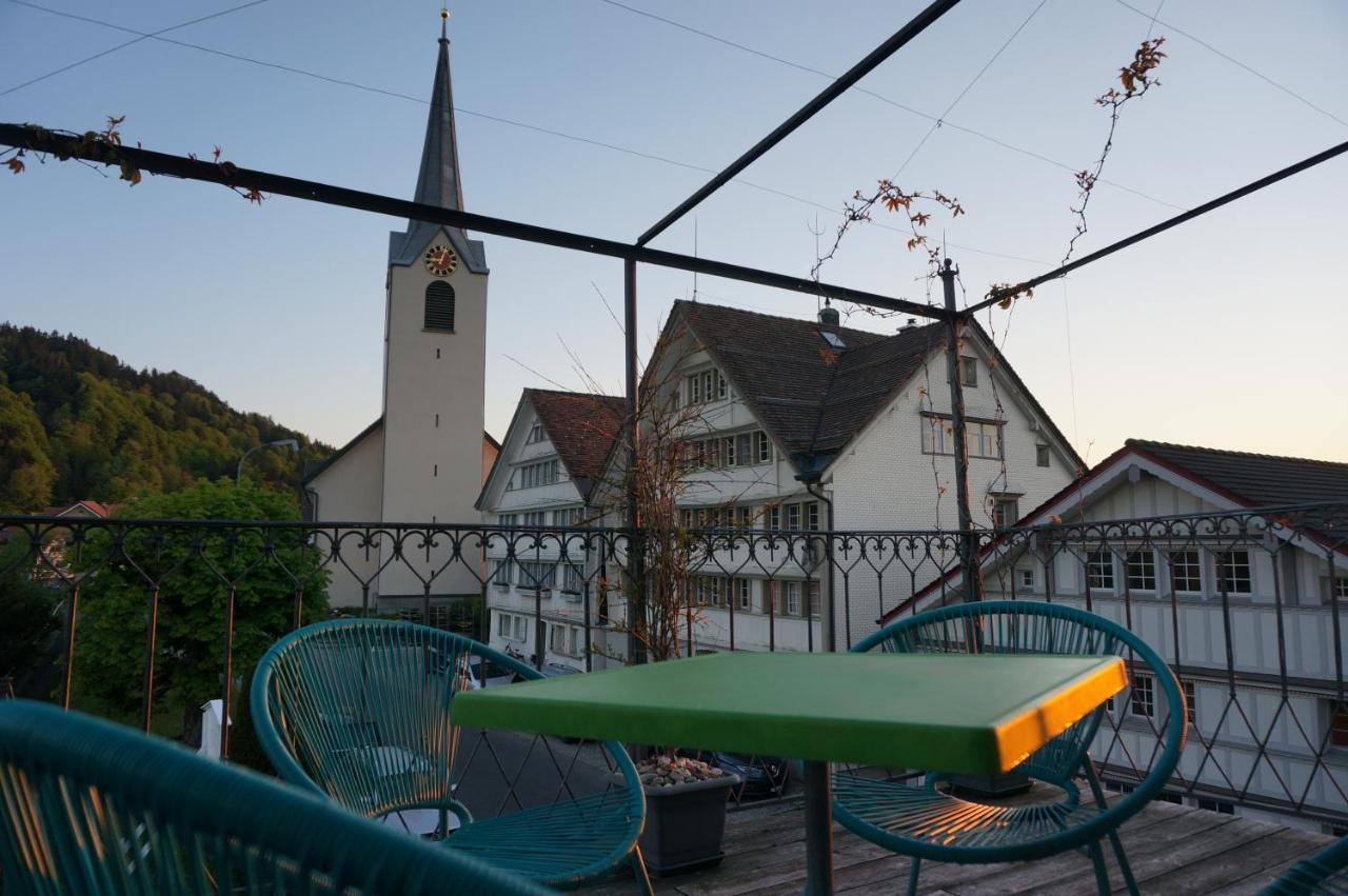 Bed & Breakfast Gastehaus Rossli