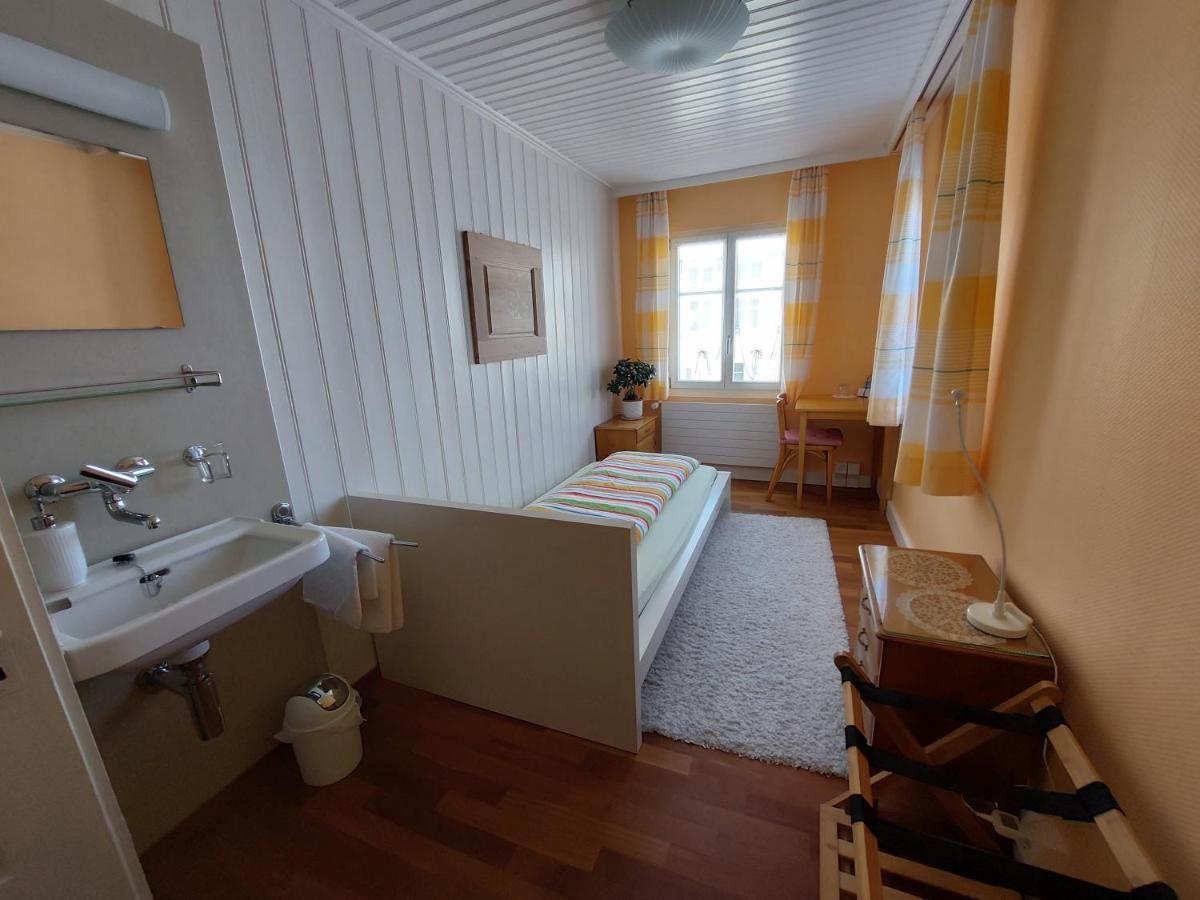 Bed & Breakfast Gastehaus Rossli