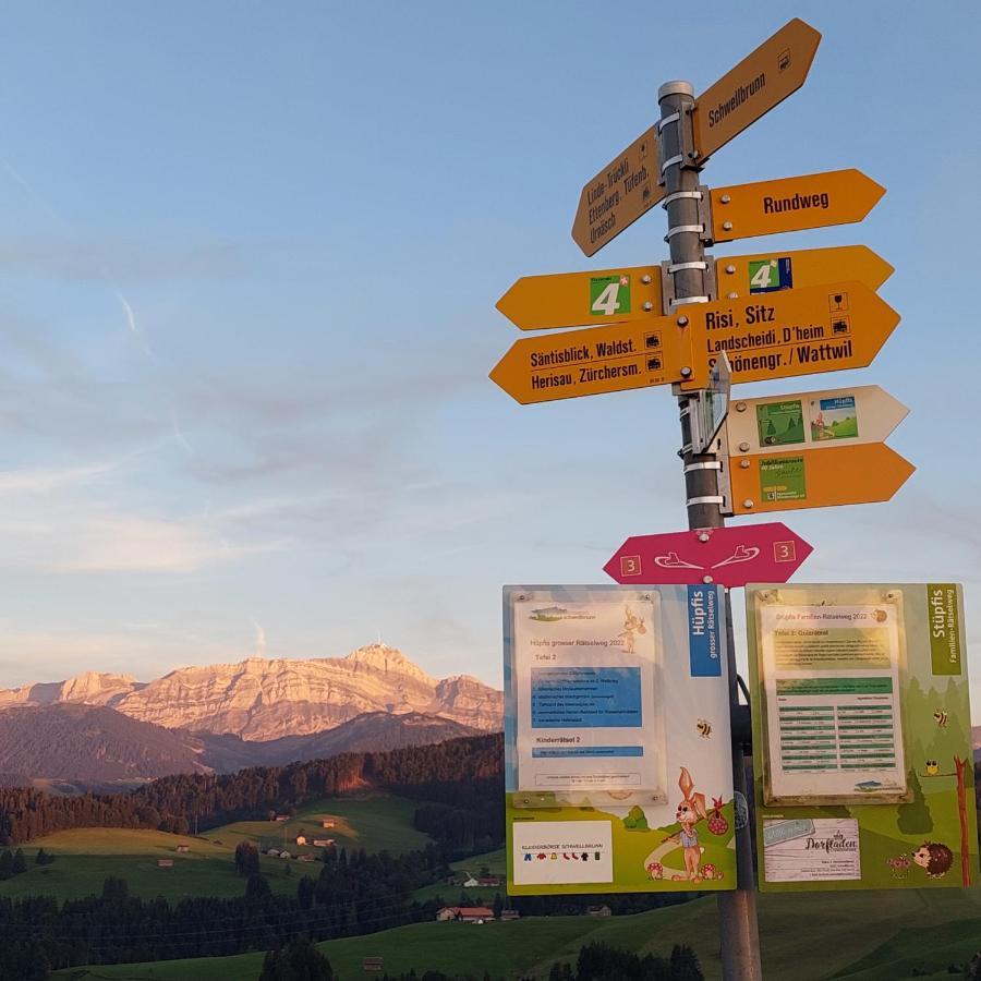 Gastehaus Rossli Bed & Breakfast