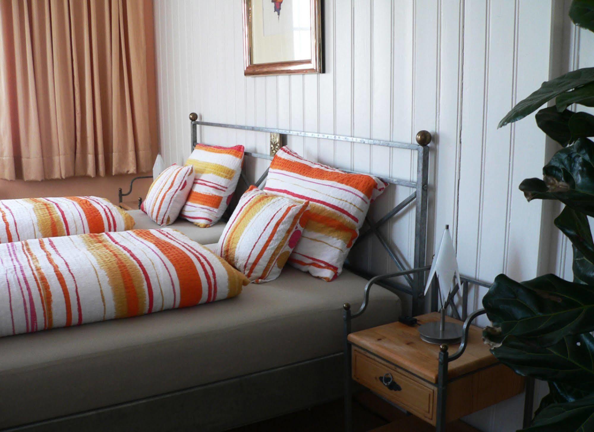 Gastehaus Rossli Bed & Breakfast Schwellbrunn